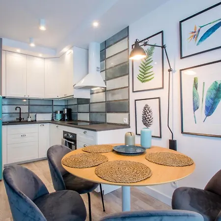 Grand - Bastion Walowa Apartman *