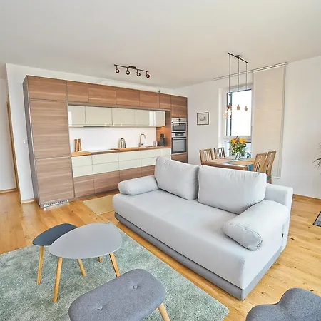 Grand - Bastion Wałowa