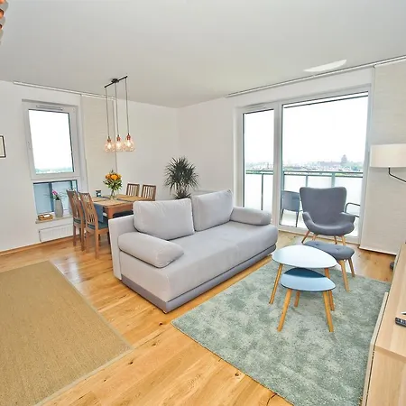 Grand - Bastion Walowa Apartamento *