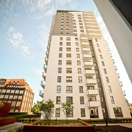 Grand - Bastion Wałowa *