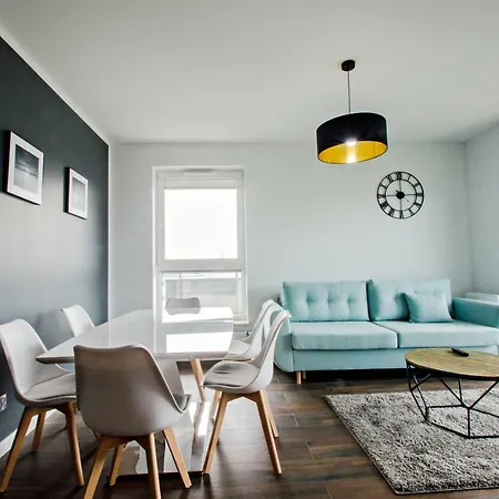 Grand - Bastion Walowa غدانسك