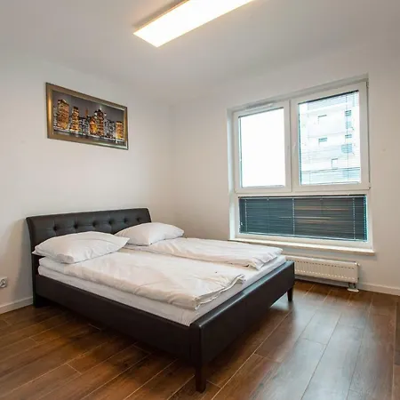 Grand - Bastion Walowa غدانسك