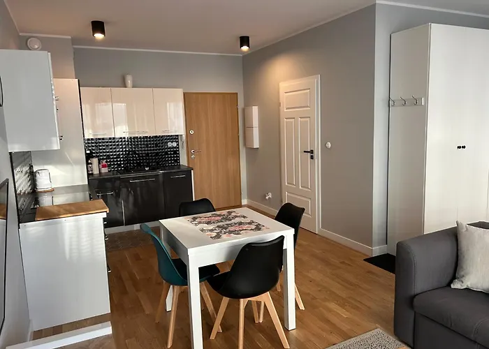 Grand - Bastion Walowa Gdańsk