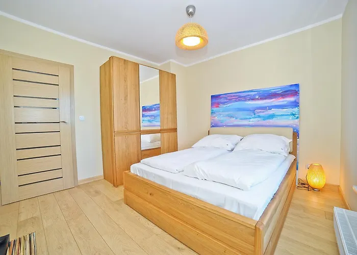 Grand - Bastion Walowa Gdańsk