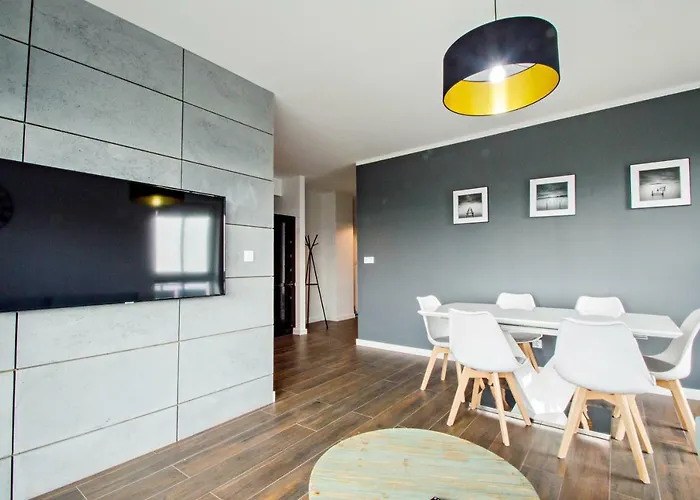 Grand - Bastion Walowa Gdańsk