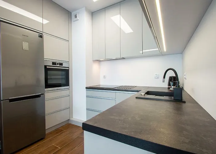 Grand - Bastion Walowa Gdańsk