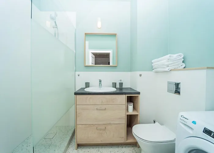 Grand - Bastion Walowa Gdańsk